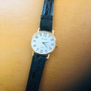 Black Leather Strap Gold Watch